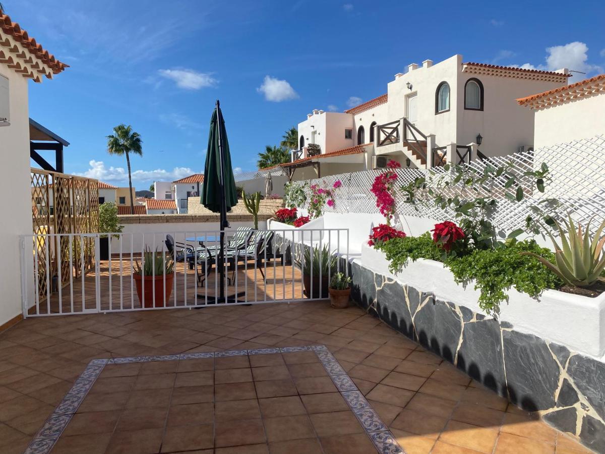 Juangy'S Apartments In Las Adelfas Golf Del Sur San Miguel de Abona Exterior photo