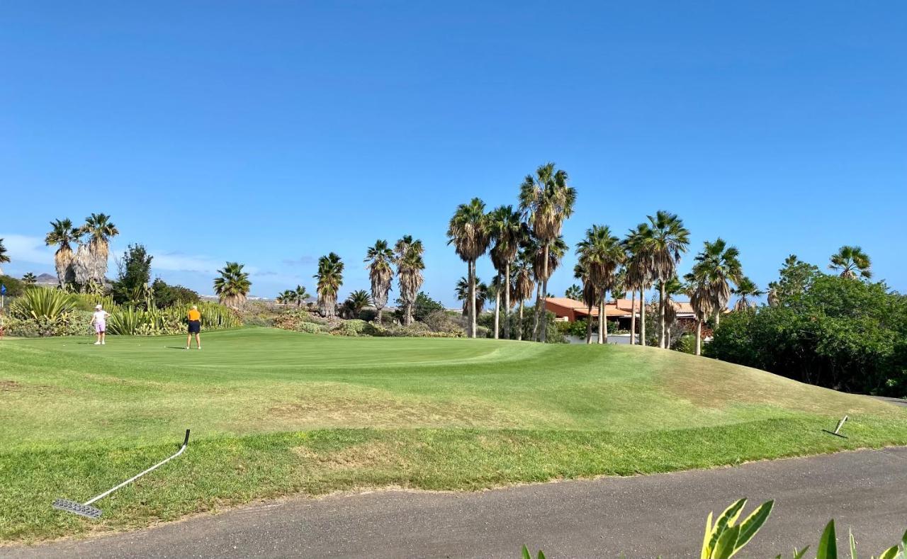 Juangy'S Apartments In Las Adelfas Golf Del Sur San Miguel de Abona Exterior photo